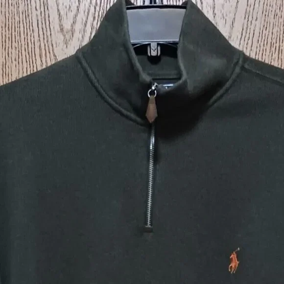 Polo (Ralph Lauren) Fleece-(Green)-(Size L)-(Pre-owned)-(Dry Cleaned)-$30.00 - Picture 3 of 4